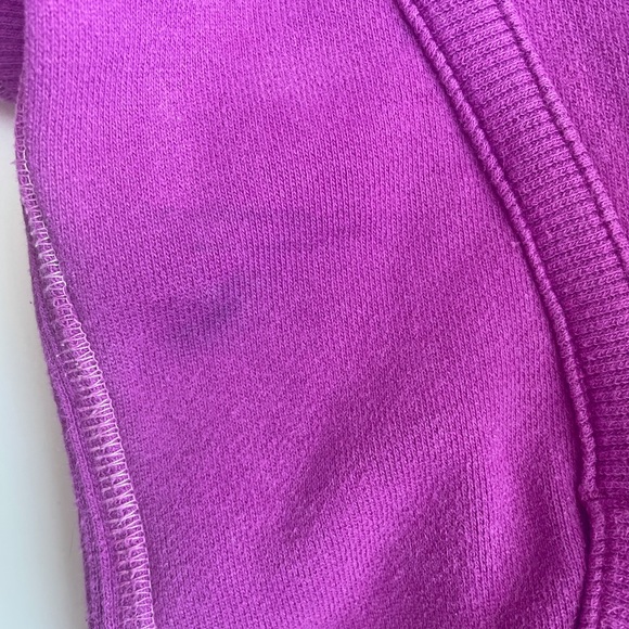 3/60 Deal ! Lululemon scuba hoodie - Picture 2 of 9